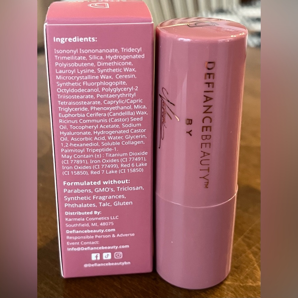 🌻 Defiance Beauty Silk Peptide Blush - Full Size NEW in Box Bunde - Picture 3 of 4